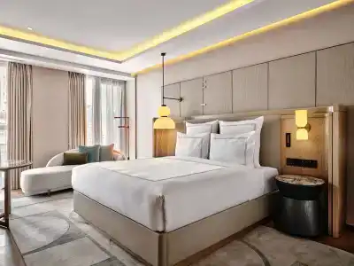 Swissôtel - 35
