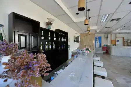 Anna Apartments - 3