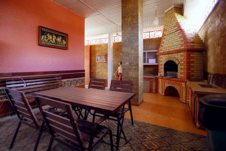 RedHouse - 35