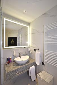Avenue ApartHotel - 180
