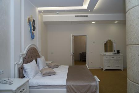 Igit Plaza - 72