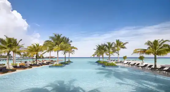 Paradise Island Resort & Spa - 7