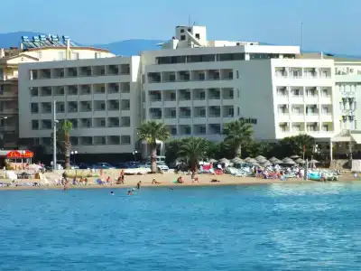 Tuntas Beach - All Inclusive - 0