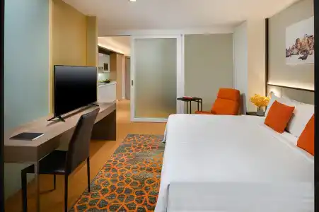Phachara Suites Sukhumvit - 25