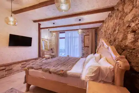 Alpine Castle - 39