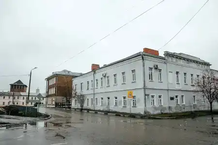 на Яна Грунта 4 - 16