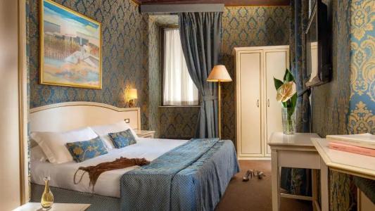 Residenza Canova Tadolini Luxury Rooms & Suites - 22