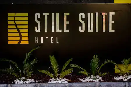 Stile Suite - 25