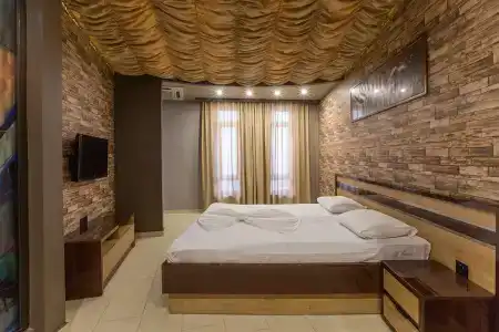 Green Palace - 2