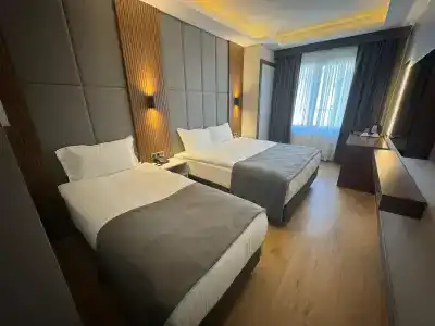 Center Hill Suites - 15