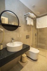 Channel Suites - 38