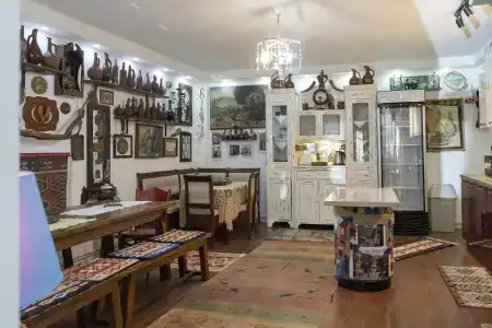 Elia Boutique - 13