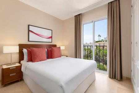 Ramada & Suites by Wyndham Costa del Sol Fuengirola - 107