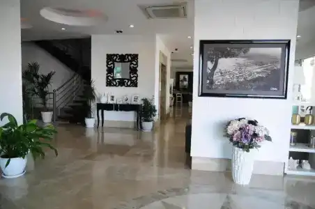 Alesta Yacht - 4