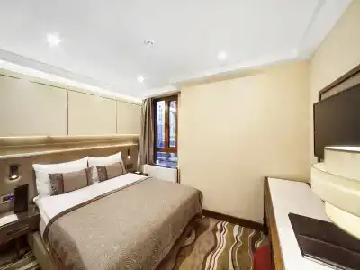 Grand de Pera - 23