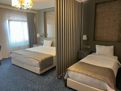 Acar Suite - 79