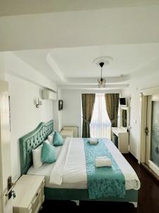 La Petite Maison - 2