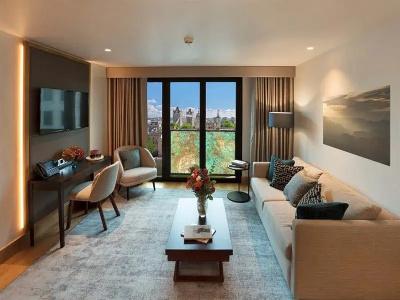 Tower Suites by Blue Orchid - 15