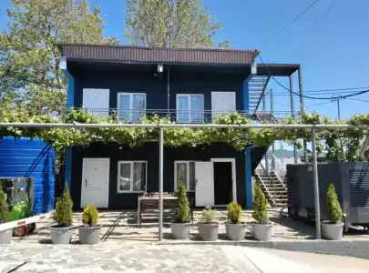 Grey House - 20
