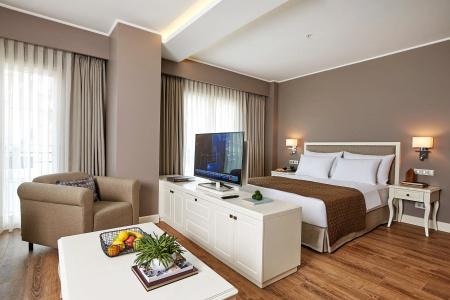 Renata Boutique Sisli - 40
