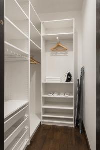 Loft Apartment - 32