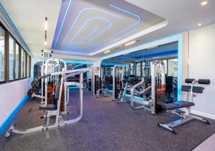 Centre Point Sukhumvit 10 - 34