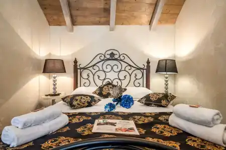 Heritage Palace Varos - Mag Quaint & Elegant Boutiques - 69