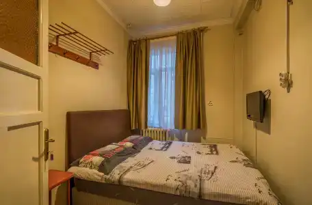 Erenler & Hostel - 48