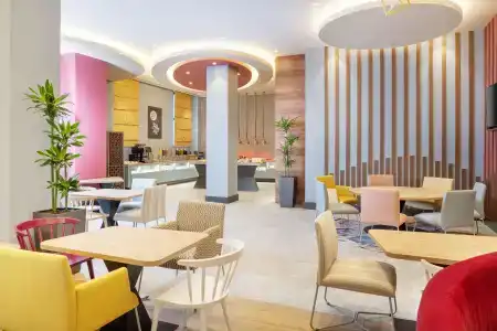 Hampton By Hilton Tashkent - 41