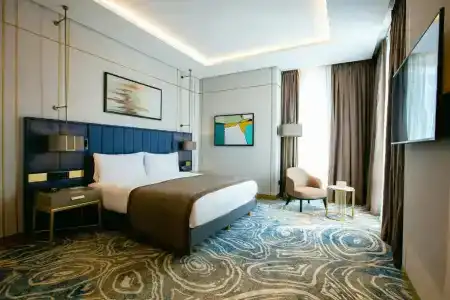 Intercontinental - 40