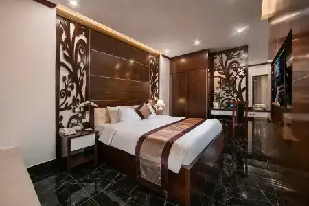 Royal St Hanoi - 2