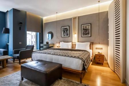 Ansen and Suites - 1