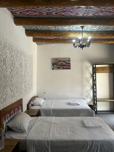 Dolon House - 80