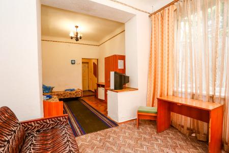 Алуштинский - 27