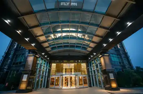 Fly Inn Baku - 2