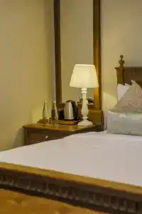 Castle Hill Bungalow - 12