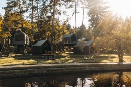 Luxury glamping Chocolate village - 2