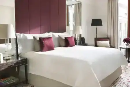 Four Seasons Hotel Moscow - 34