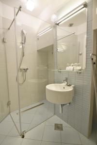 Divota Apartment - 123