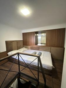 Komitas Avenue Guest House - 40