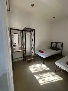 Komitas Avenue Guest House - 15