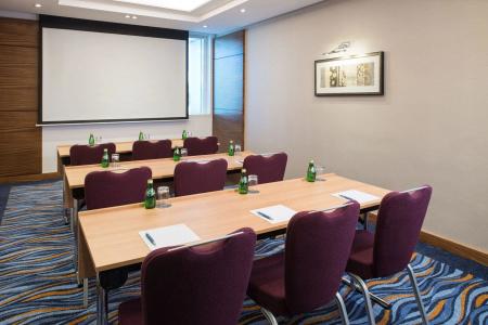 Four Points by Sheraton Downtown Dubai - 32