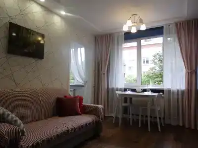 на Средней, 40 - 4
