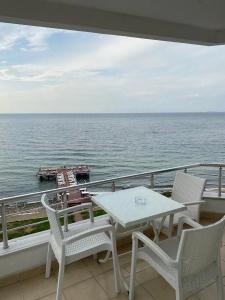 Grand Koru Beach - 4