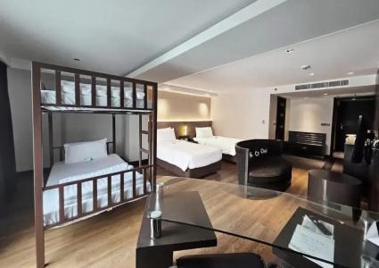 Golden Tulip Mandison Suites - 5