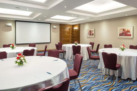 Four Points by Sheraton Downtown Dubai - 43