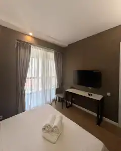 Courtyard Marriott Batumi - 8