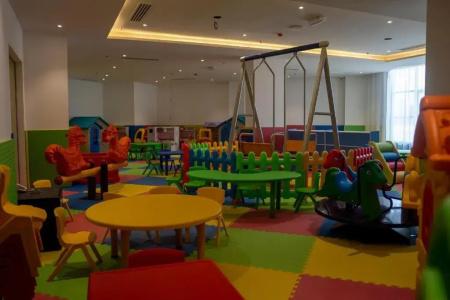 The Plaza & Resort - 28