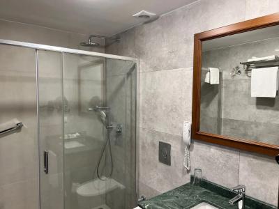 Glk Premier The Home Suites & Spa - 56