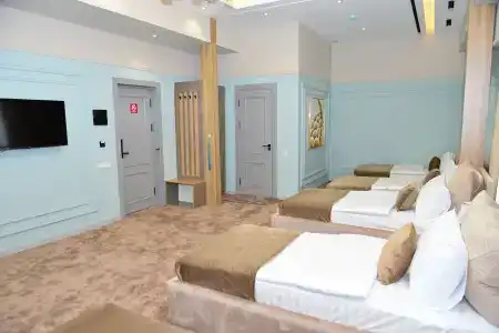Mehmonsaroy Grand - 42